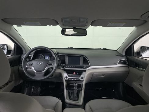 Used 2018 Hyundai Elantra SEL image 27