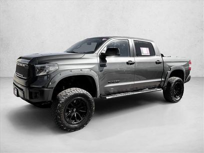 Used 2017 Toyota Tundra Limited w/ Limited Premium Package