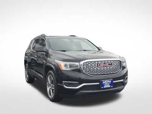 Used 2019 GMC Acadia Denali w/ Technology Package image 2