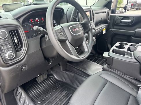 New 2026 GMC Sierra 2500 Pro image 13