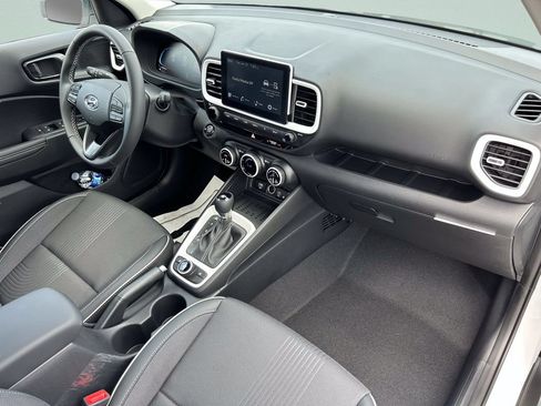 New 2026 Hyundai Venue SEL FWD image 14