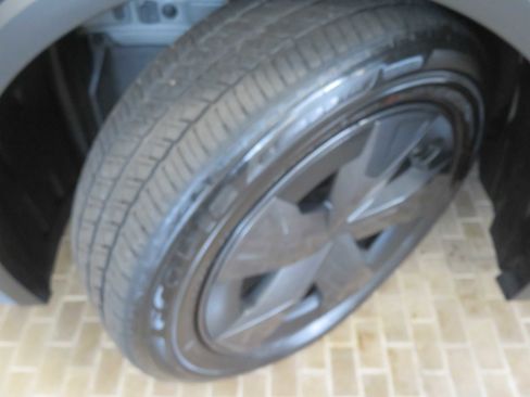 Used 2025 Toyota Prius LE image 11