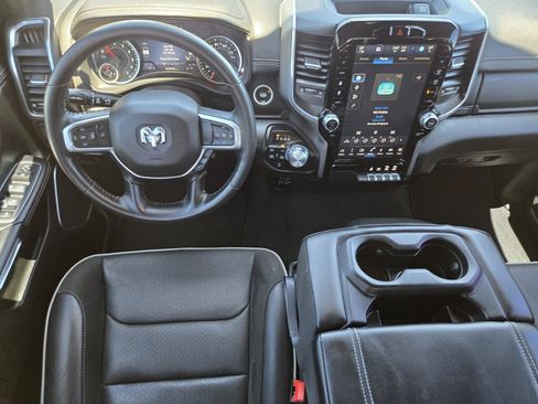 Used 2023 RAM 1500 Laramie AWD/4WD image 11