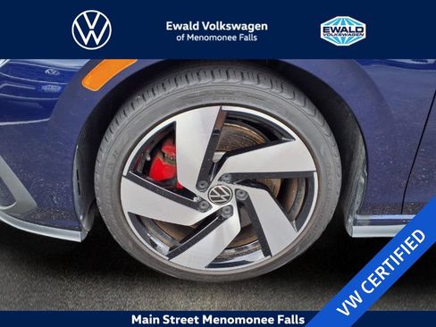 Certified 2024 Volkswagen GTI S FWD image 22