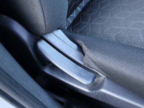 Used 2021 Mitsubishi Outlander Sport ES image 31