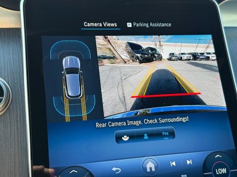 Certified 2025 Mercedes-Benz GLC 300 GLC 300 image 31