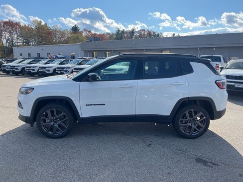 New 2026 Jeep Compass Limited image 4