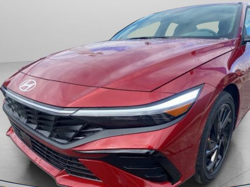 New 2026 Hyundai Elantra SEL Sport Premium FWD image 5