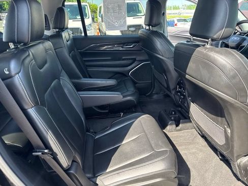 Used 2021 Jeep Grand Cherokee L Laredo w/ Luxury Tech Group I AWD/4WD image 40