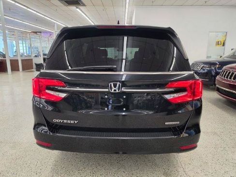 Used 2022 Honda Odyssey Touring image 5