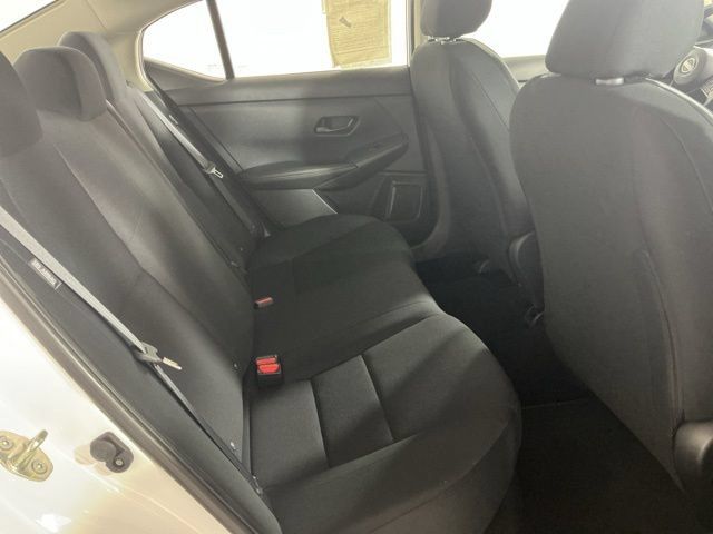 Used 2024 Nissan Sentra S FWD image 6