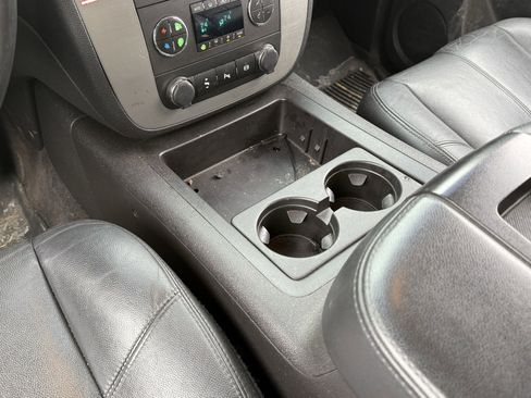 Used 2014 Chevrolet Silverado 3500 LTZ w/ LTZ Plus Package image 20