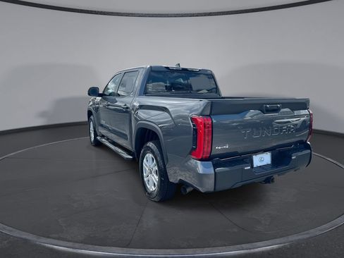 Used 2024 Toyota Tundra SR5 AWD/4WD image 10