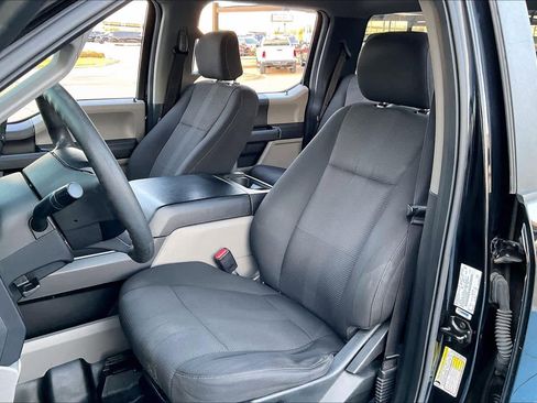 Used 2017 Ford F150 XL w/ Equipment Group 101A Mid image 9