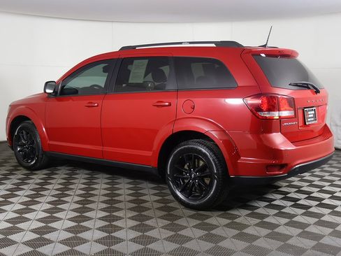 Used 2019 Dodge Journey SE image 6