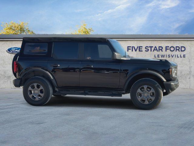 Used 2022 Ford Bronco 4-Door AWD/4WD image 9