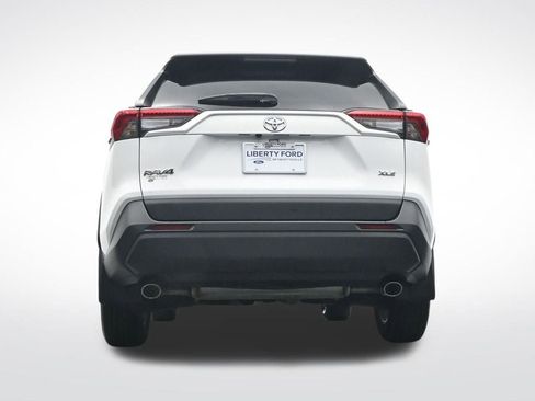 Used 2024 Toyota RAV4 XLE image 39
