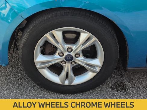 Used 2014 Ford Focus SE FWD image 11