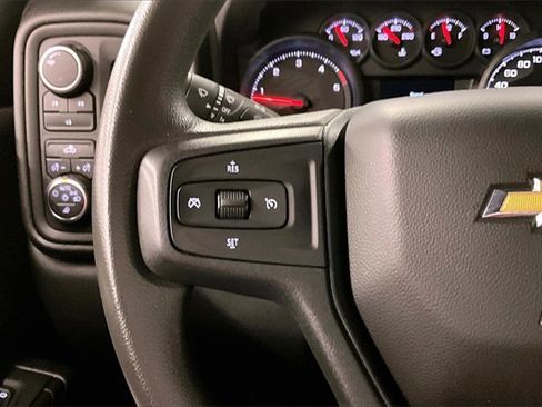 Used 2023 Chevrolet Silverado 2500 Custom image 23
