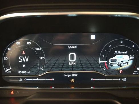 Used 2022 GMC Yukon SLT w/ SLT Premium Package image 30