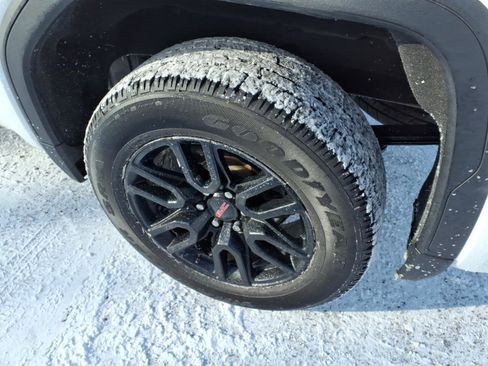 Used 2022 GMC Sierra 1500 Elevation image 11