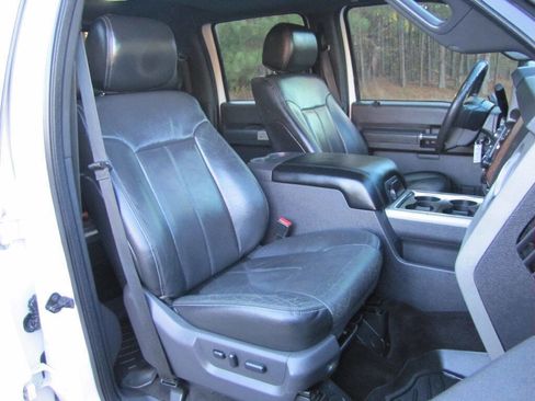 Used 2015 Ford F250 Lariat w/ Lariat Ultimate Package image 14