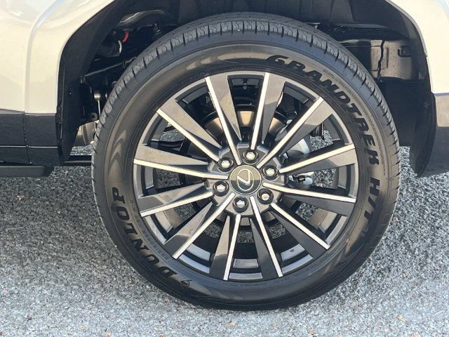Certified 2026 Lexus GX 550 w/ Accessory Package (ZB) AWD/4WD image 11