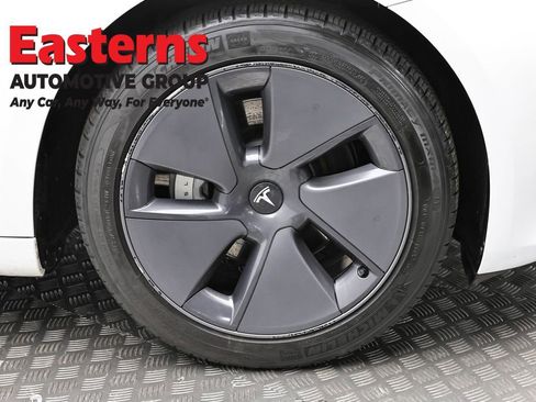 Used 2023 Tesla Model 3 Standard Range image 26