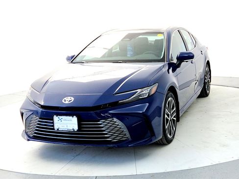 New 2026 Toyota Camry XLE image 2
