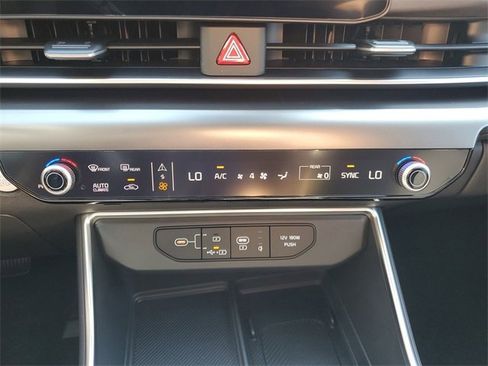 New 2026 Kia Carnival SX Prestige image 35