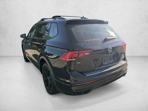 Used 2022 Volkswagen Tiguan SE R-Line AWD/4WD image 7