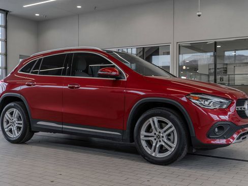Used 2021 Mercedes-Benz GLA 250 4MATIC image 12