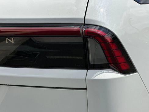 New 2026 Lincoln Navigator Reserve AWD/4WD image 27