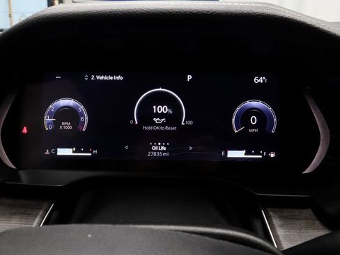 Used 2023 Jeep Grand Cherokee Limited image 29