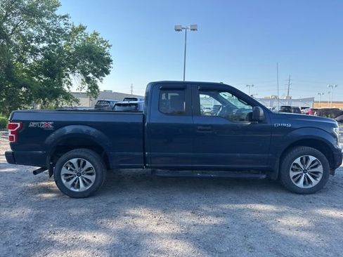 Used 2018 Ford F150 XL w/ Equipment Group 101A Mid AWD/4WD image 4