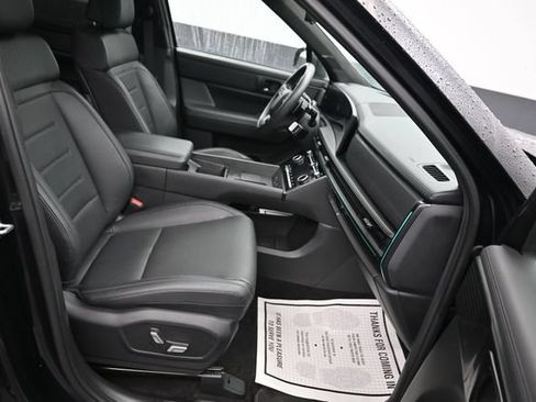 Used 2024 Hyundai Santa Fe Calligraphy AWD/4WD image 11
