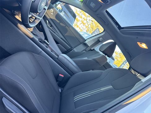 New 2025 Hyundai Elantra SEL w/ Cargo Package image 34