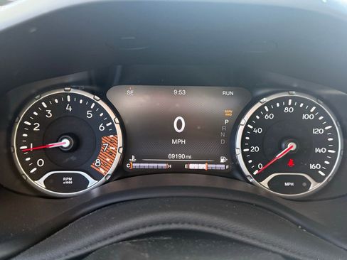 Used 2022 Jeep Renegade Latitude w/ Convenience Group image 16