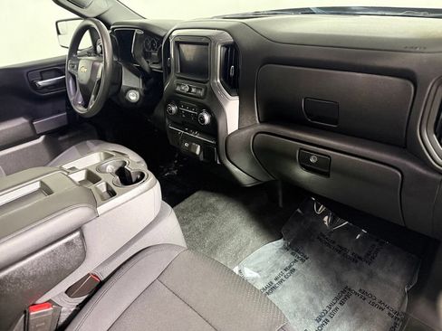 Used 2020 Chevrolet Silverado 1500 Custom w/ Custom Value Package AWD/4WD image 24