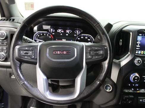 Used 2019 GMC Sierra 1500 SLT AWD/4WD image 39