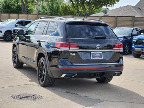 Used 2022 Volkswagen Atlas SE FWD image 3