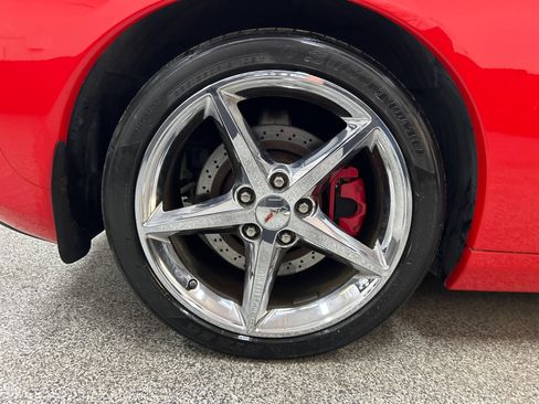 Used 2012 Chevrolet Corvette Coupe w/ LPO, Mesh Package RWD image 7