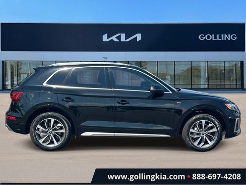 Used 2023 Audi Q5 2.0T Prestige w/ Prestige Package AWD/4WD image 2