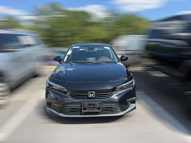 Used 2022 Honda Civic LX image 2