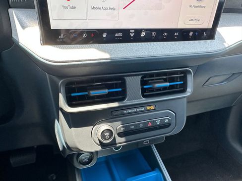 New 2026 Ford Maverick XLT w/ XLT Luxury Package FWD image 27