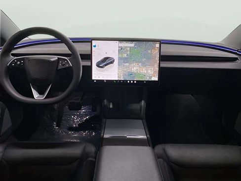 Used 2025 Tesla Model 3 Long Range image 19