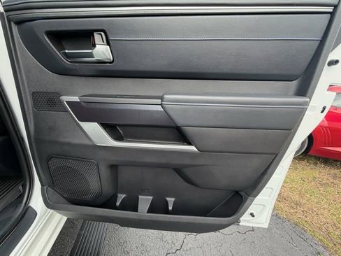 Used 2022 Toyota Tundra Platinum w/ Advanced Package image 21