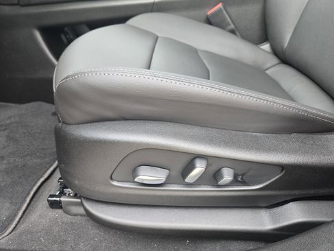 New 2025 Cadillac XT5 Sportv w/ LPO, Red Accent Package image 17