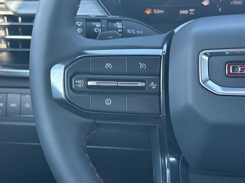 New 2026 GMC Acadia AT4 w/ Luxury Package AWD/4WD image 11