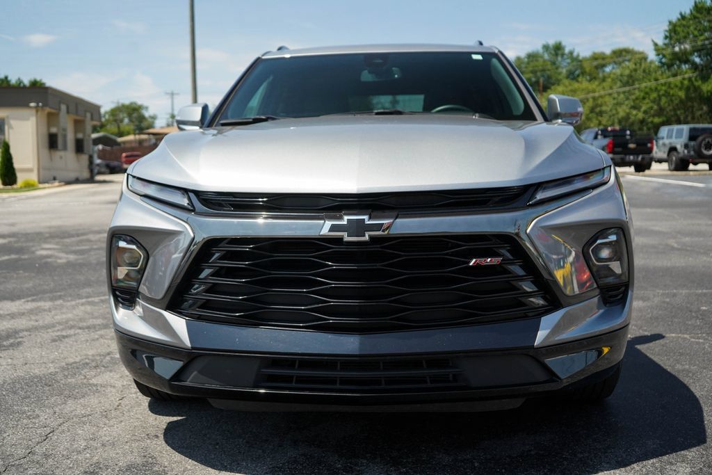 Used 2025 Chevrolet Blazer RS FWD image 16